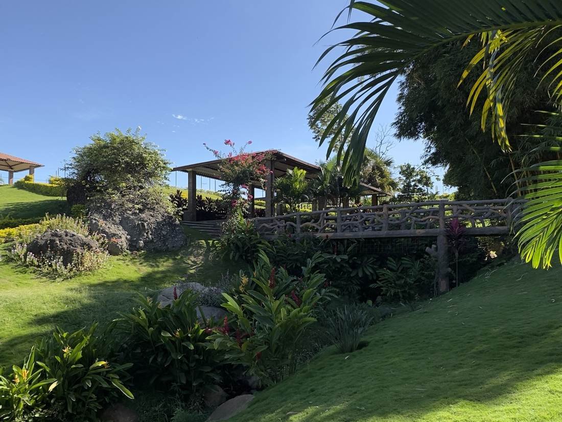 Jardines y áreas verdes jardinizadas de Buenaventura Patulul